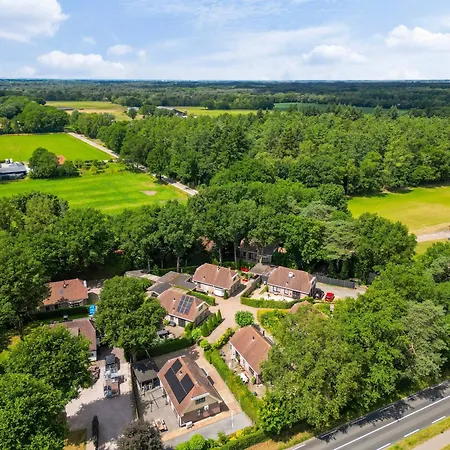 別荘 Vakantiewoning Woudzicht - Stijlvol Genieten *