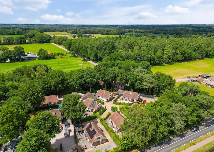 Feriehus Vakantiewoning Woudzicht - Stijlvol Genieten *